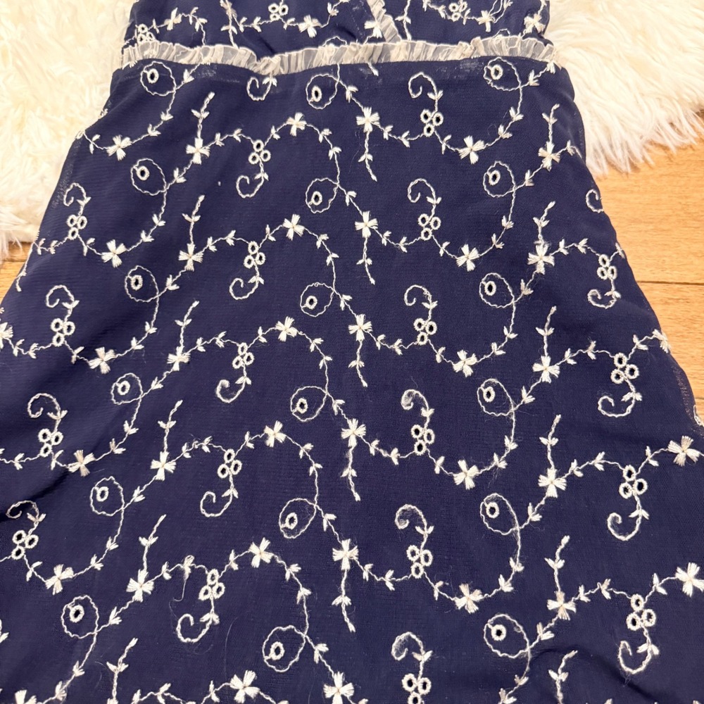 INC International Concepts Navy Floral Embroidered Mesh Top Petite Small Y2K - Picture 3 of 4